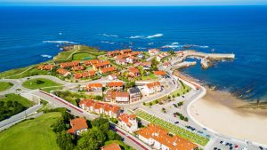 Comillas – temperatura, klimat i pogoda przez cały rok