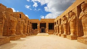 Pogoda w Luxor w luty 2016