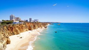 Praia da Rocha – temperatura, klimat i pogoda przez cały rok