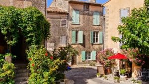 Saignon – temperatura, klimat i pogoda przez cały rok