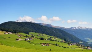 Lutago – temperatura, klimat i pogoda przez cały rok