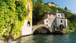 Nesso – temperatura, klimat i pogoda przez cały rok