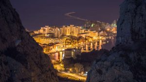 Omiš – temperatura, klimat i pogoda przez cały rok