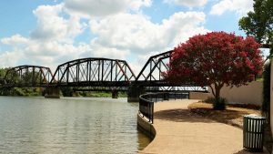 Waco – temperatura, klimat i pogoda przez cały rok