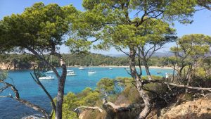 Îles d'Hyères – temperatura, klimat i pogoda przez cały rok