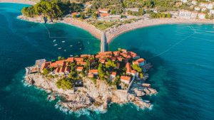 Sveti Stefan – temperatura, klimat i pogoda przez cały rok
