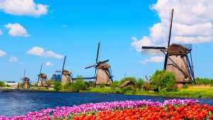 Kinderdijk – temperatura, klimat i pogoda przez cały rok