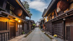Takayama – temperatura, klimat i pogoda przez cały rok